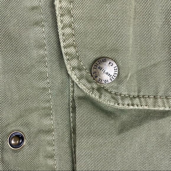 Current/Elliott The Leisure Utility Vest Jacket In Army Green - Picture 13 of 16